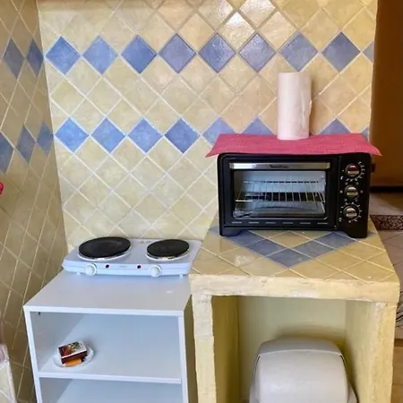 Charming Studio With Balcony Near The * Antibes